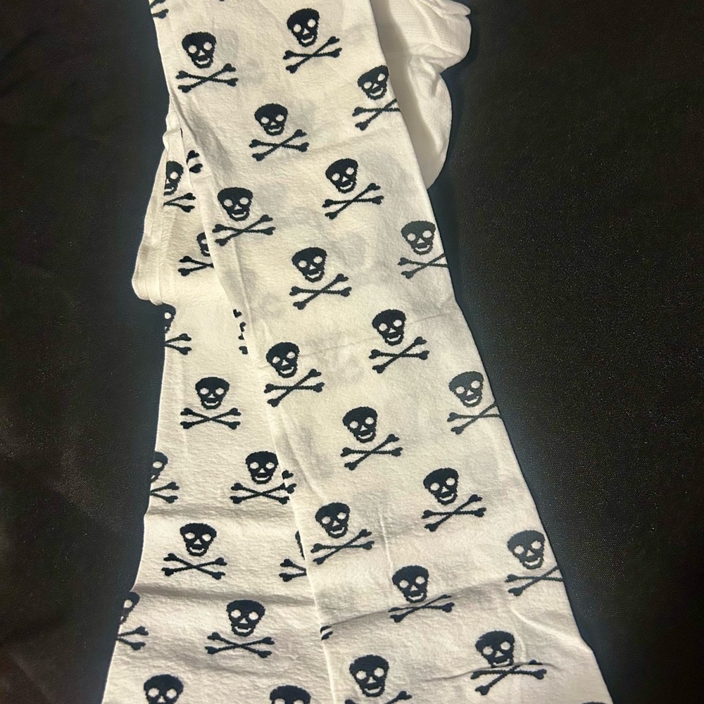 Snag Snow White Skull Tights